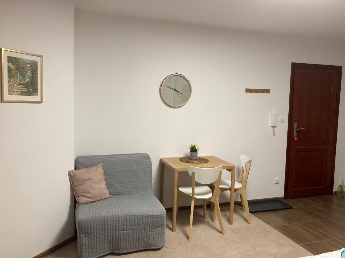 Underground Apartment Белско-Бяла Екстериор снимка